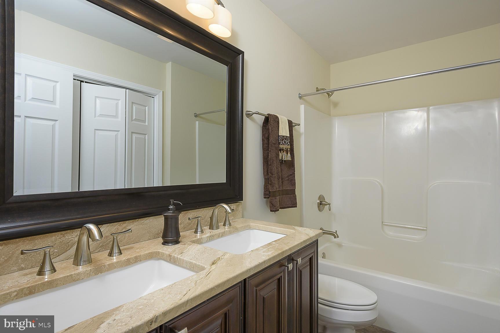 1442 Shesley Road Edgewater, MD 21037 - Photo 17 of 29 Bathroom 2