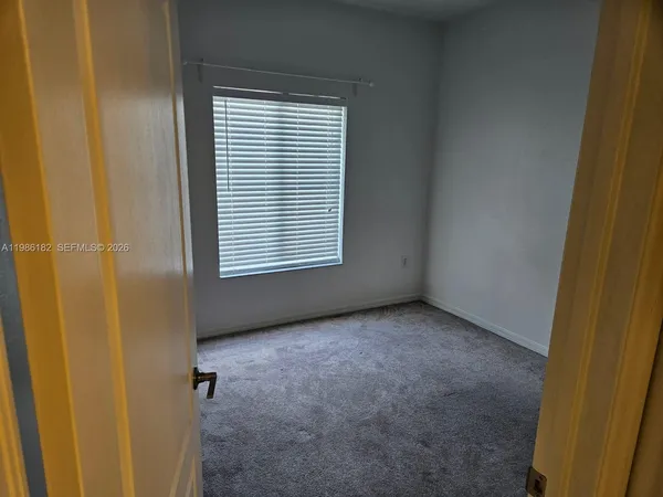 $2,700 | 8846 West Flagler Street, Unit 2, Miami, FL 33174