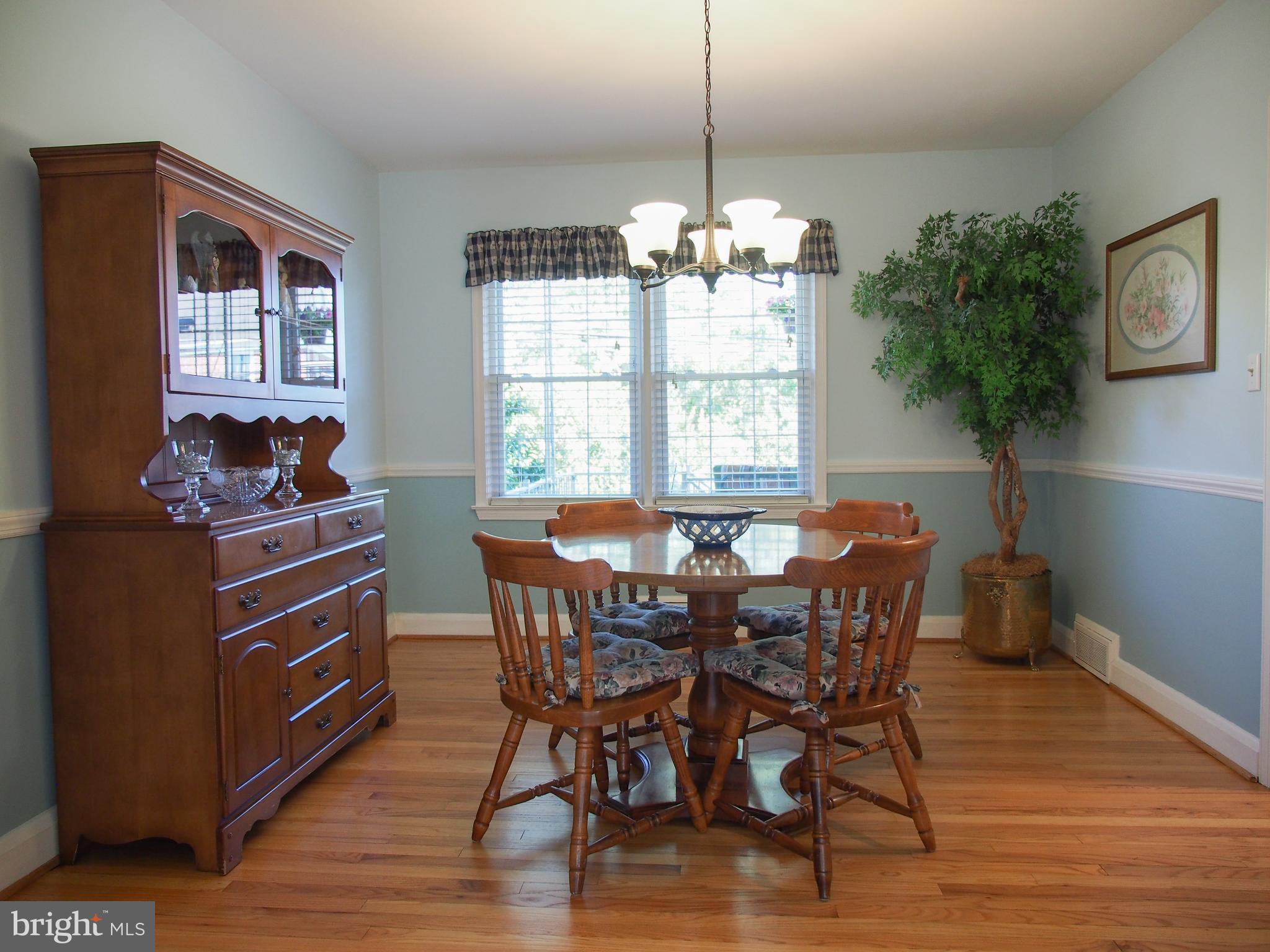 8161 Pleasant Plains Road Baltimore, MD 21286 - Photo 11 of 52 Dining Room