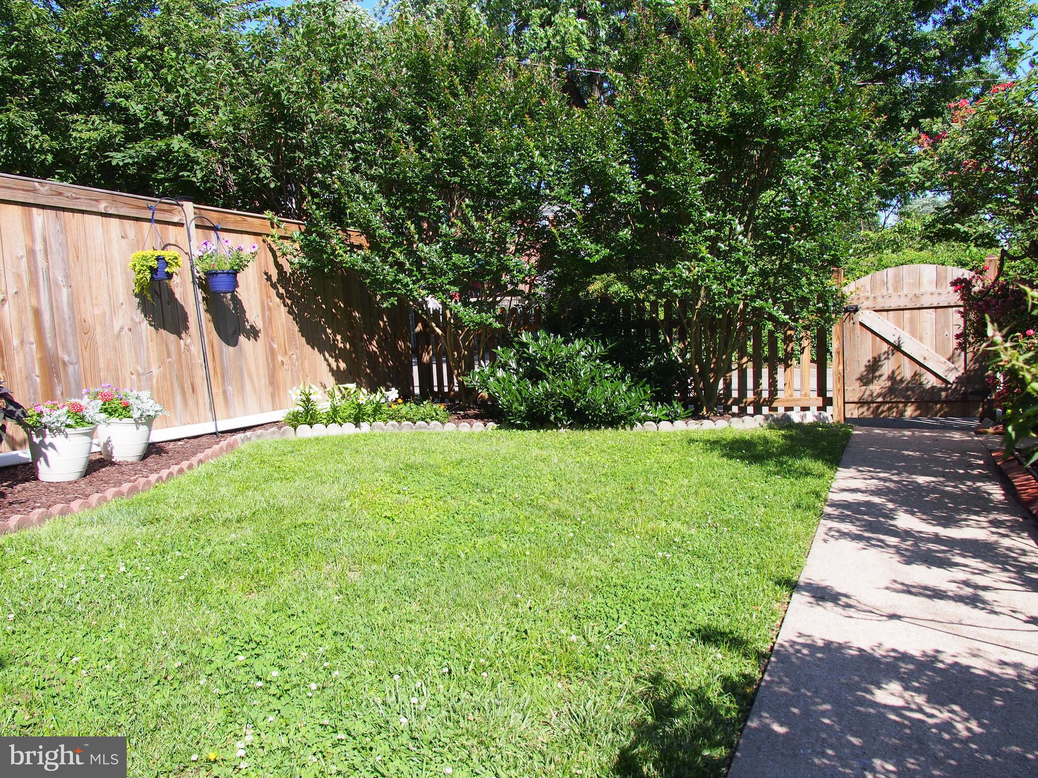 8161 Pleasant Plains Road Baltimore, MD 21286 - Photo 51 of 52 Rear Fenced Yard