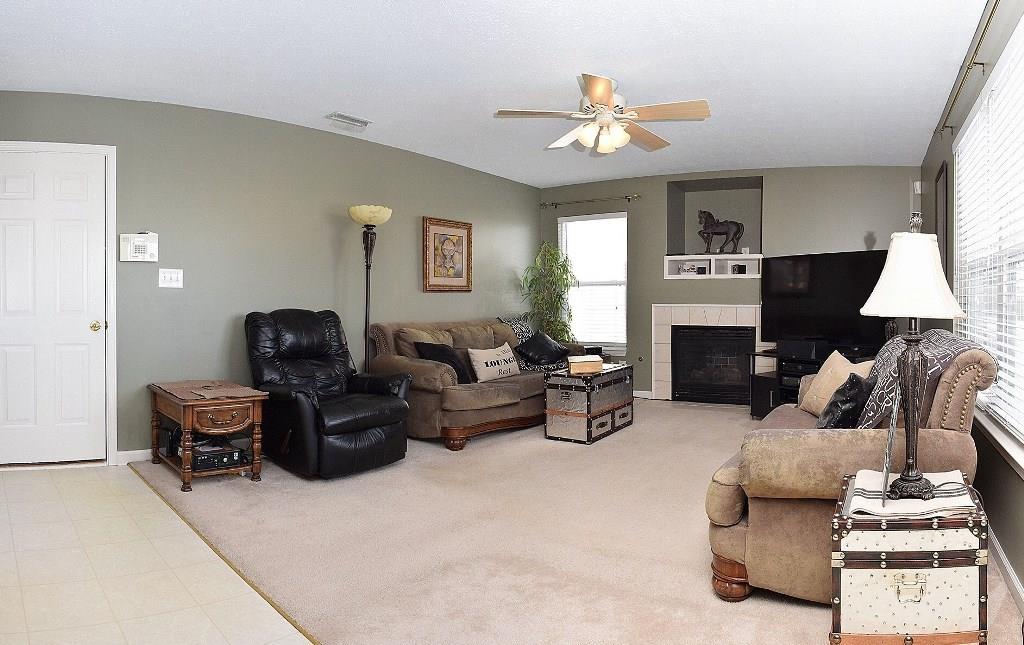 929 Needle Ridge Lane Brownsburg, IN 46112 - Photo 13 of 24 Gallery Image 13