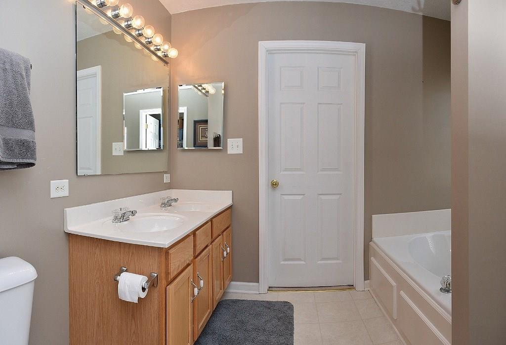 929 Needle Ridge Lane Brownsburg, IN 46112 - Photo 21 of 24 Gallery Image 21