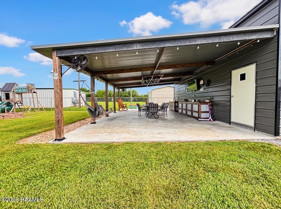 328 Progresso Road Patterson, LA 70392 - Photo 5 of 27