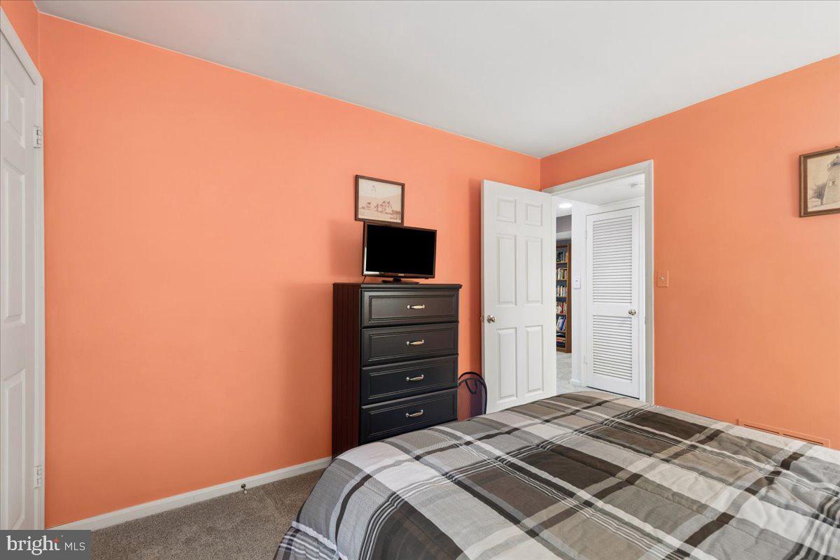 402 Rockfleet Road, Unit 102 Lutherville-Timonium, MD 21093 - Photo 36 of 47