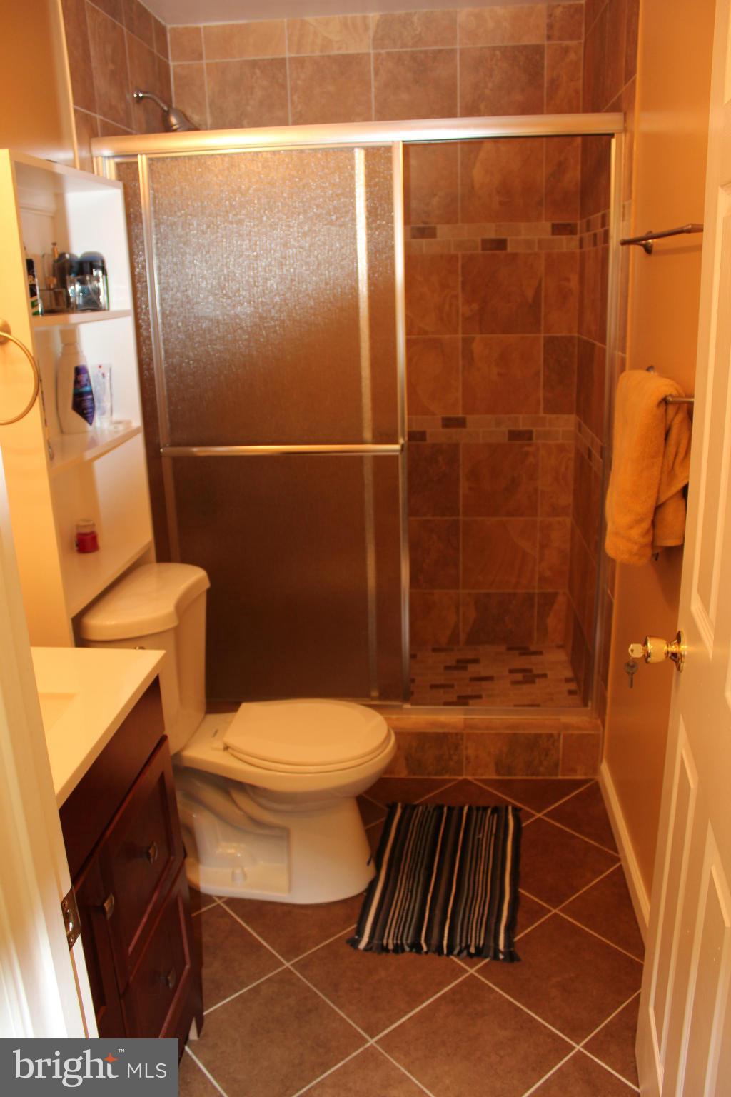 8388 Gaither Street Manassas, VA 20110 - Photo 13 of 18 Bath