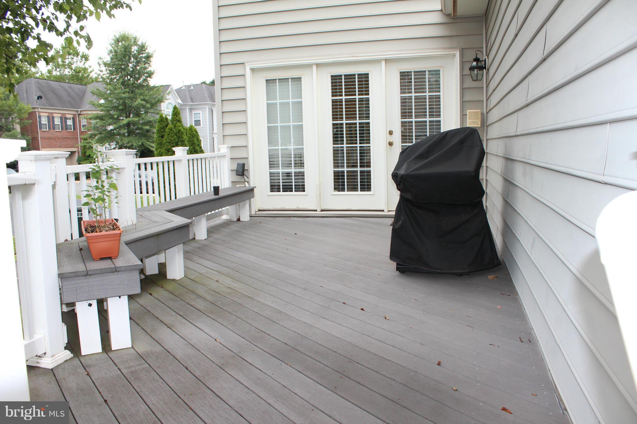 8388 Gaither Street Manassas, VA 20110 - Photo 15 of 18 Exterior (Rear)