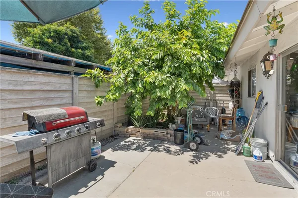 $625,000 | 14802 Newport Avenue, Unit 18A, Tustin, CA 92780