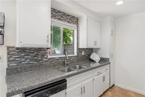 $625,000 | 14802 Newport Avenue, Unit 18A, Tustin, CA 92780