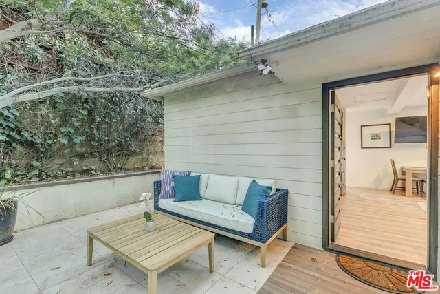 $2,495 | 3937 Kentucky Drive, Los Angeles, CA 90068