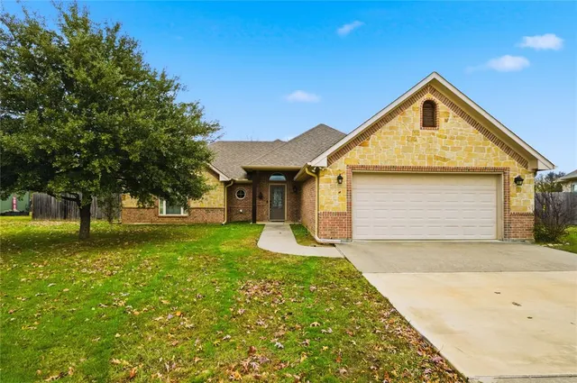 $2,500 | 1702 Turnberry Circle, Sulphur Springs, TX 75482