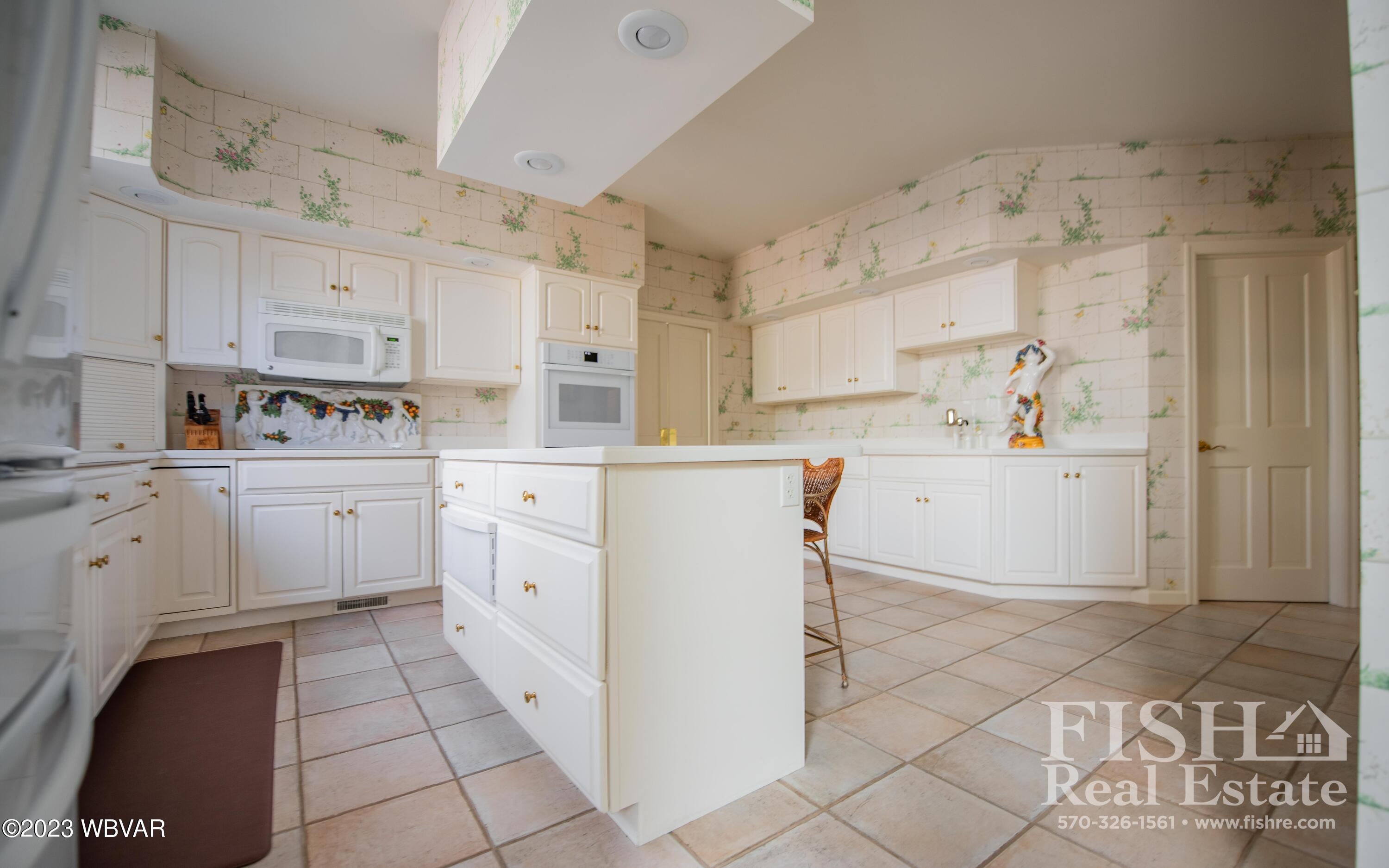 1776 Ravine Road Williamsport, PA 17701 - Photo 25 of 47 Gallery Image 25