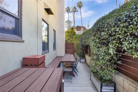 $1,625,000 | 134 Bennett Avenue, Long Beach, CA 90803