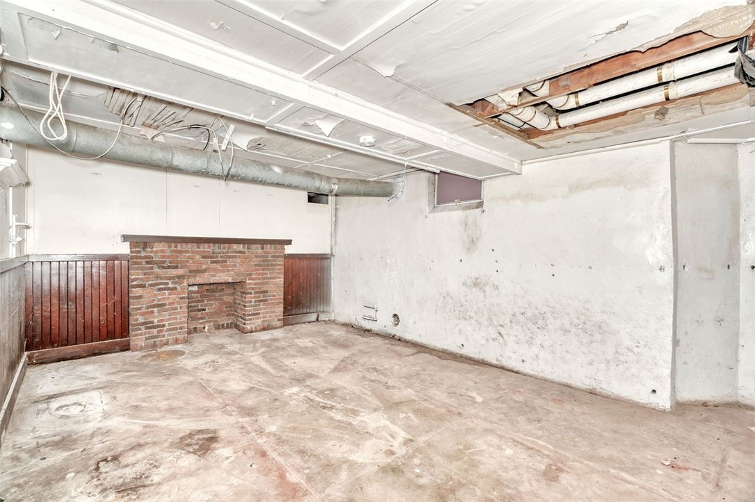 153 Seneca Parkway Rochester, NY 14613 - Photo 46 of 47