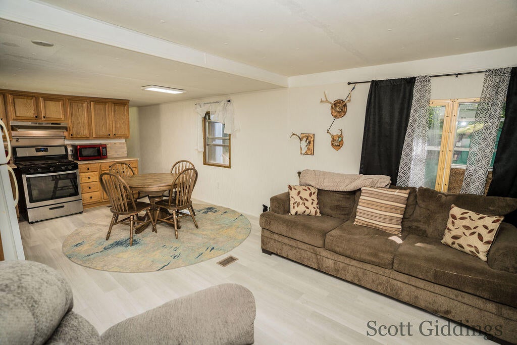 3750 North Hillman Road Stanton, MI 48888 - Photo 9 of 39 Gallery Image 9