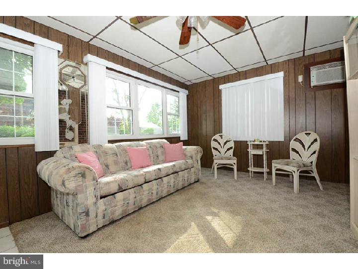 2628 Wendy Road Havertown, PA 19083 - Photo 11 of 25 Family Room