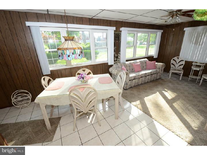 2628 Wendy Road Havertown, PA 19083 - Photo 12 of 25 Family Room