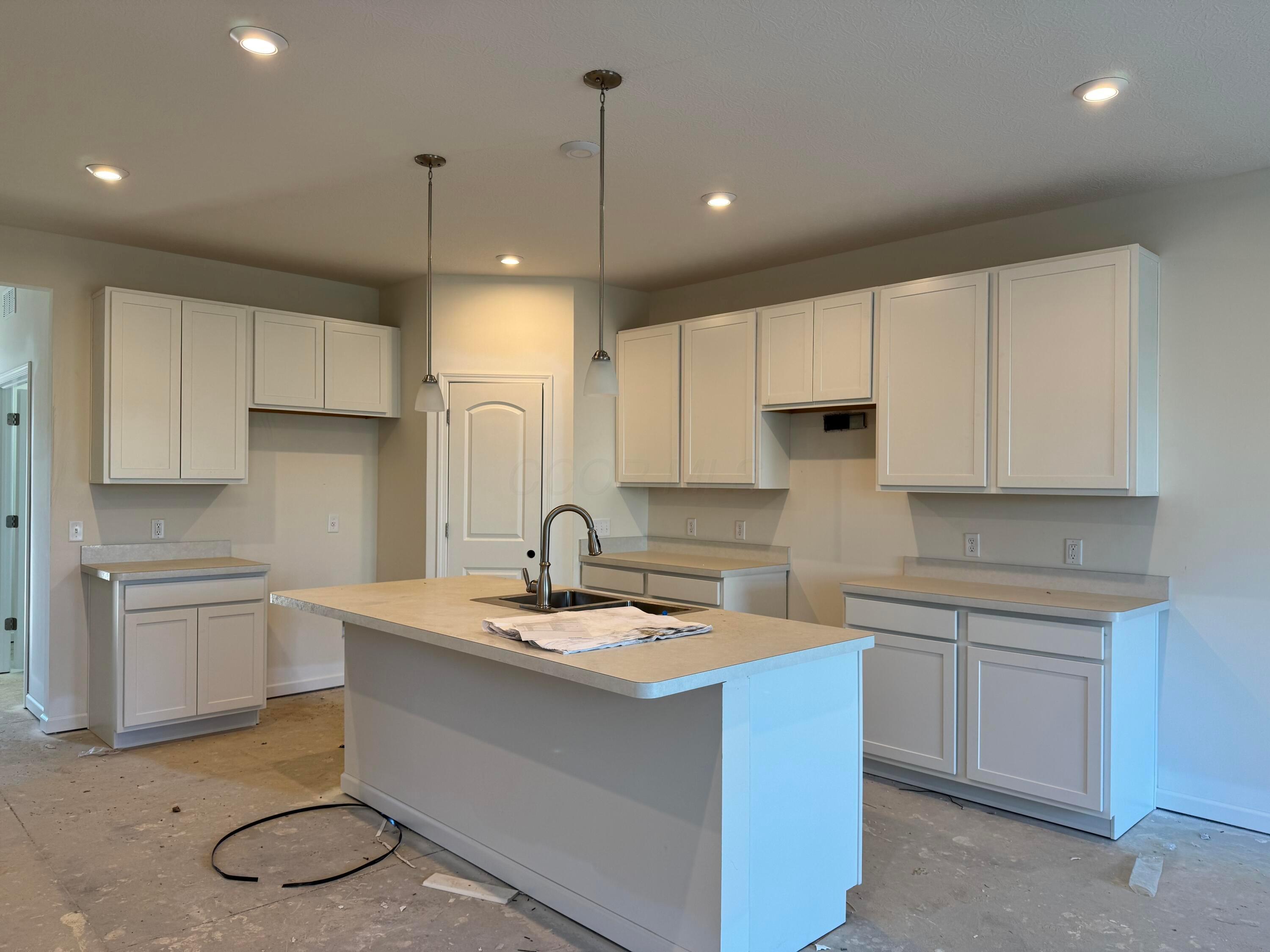 152 Reneau Avenue, Unit LOT 18 Galloway, OH 43119 - Photo 30 of 32 Kitchen - 11/12