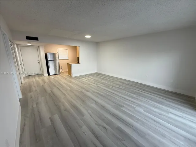 $2,120 | 3626 Northeast 168th Street, Unit 404, North Miami Beach, FL 33160