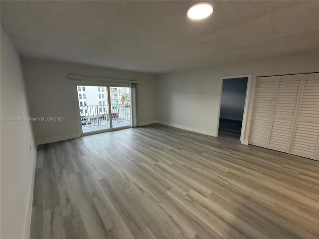 $2,120 | 3626 Northeast 168th Street, Unit 404, North Miami Beach, FL 33160