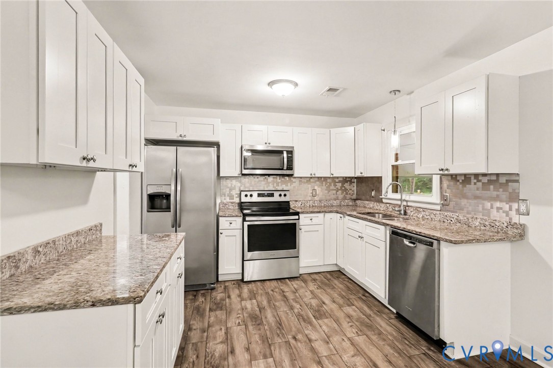 6921 Hines Road Disputanta, VA 23842 - Photo 10 of 35 Gallery Image 10