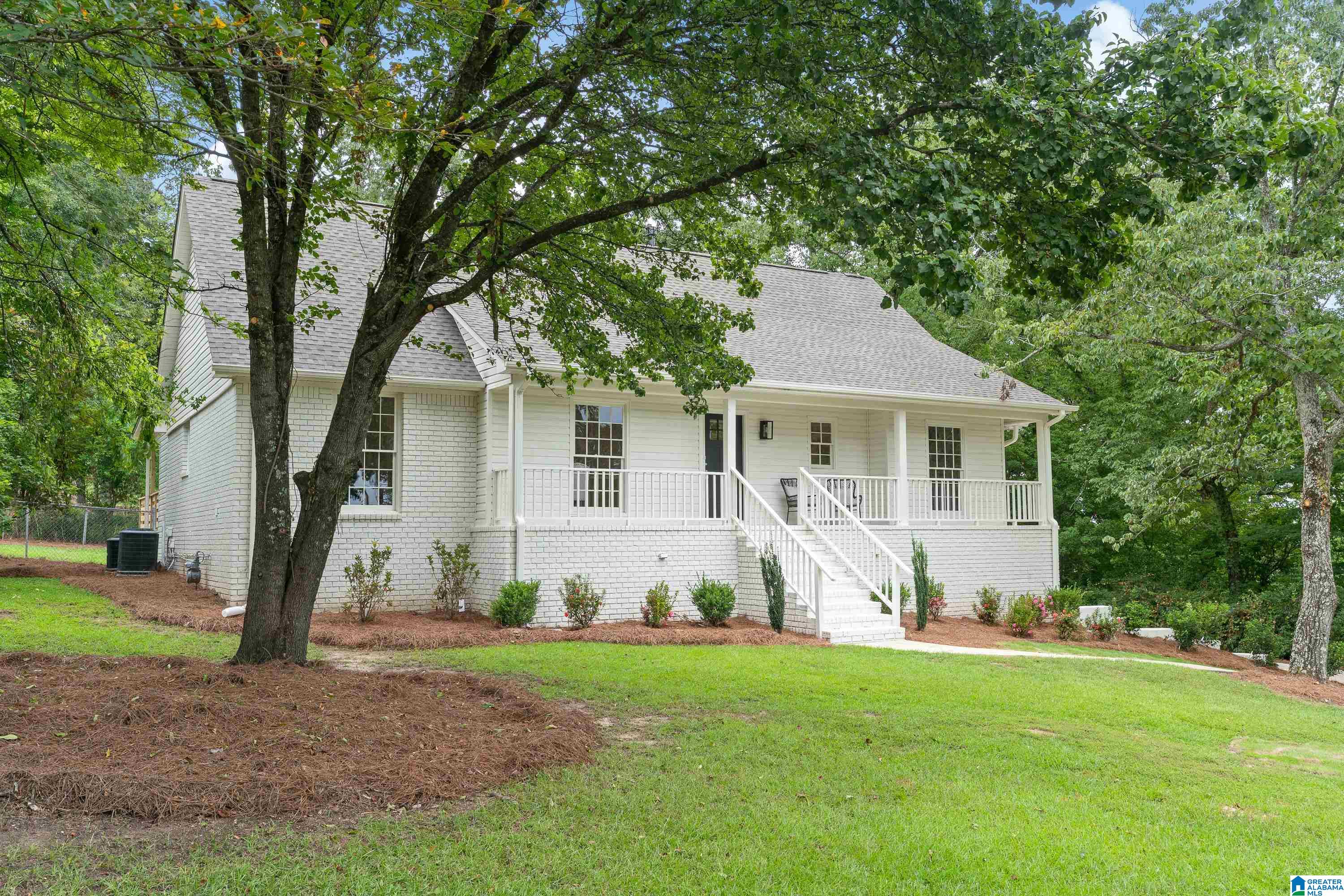 289 Shades Crest Road Birmingham, AL 35226 - Photo 2 of 56