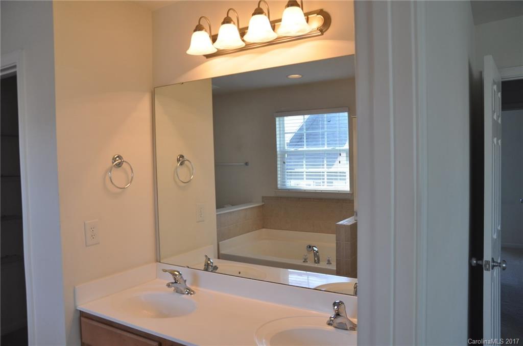 625 School House Lane, Unit 625 Fort Mill, SC 29708 - Photo 14 of 18 Gallery Image 14