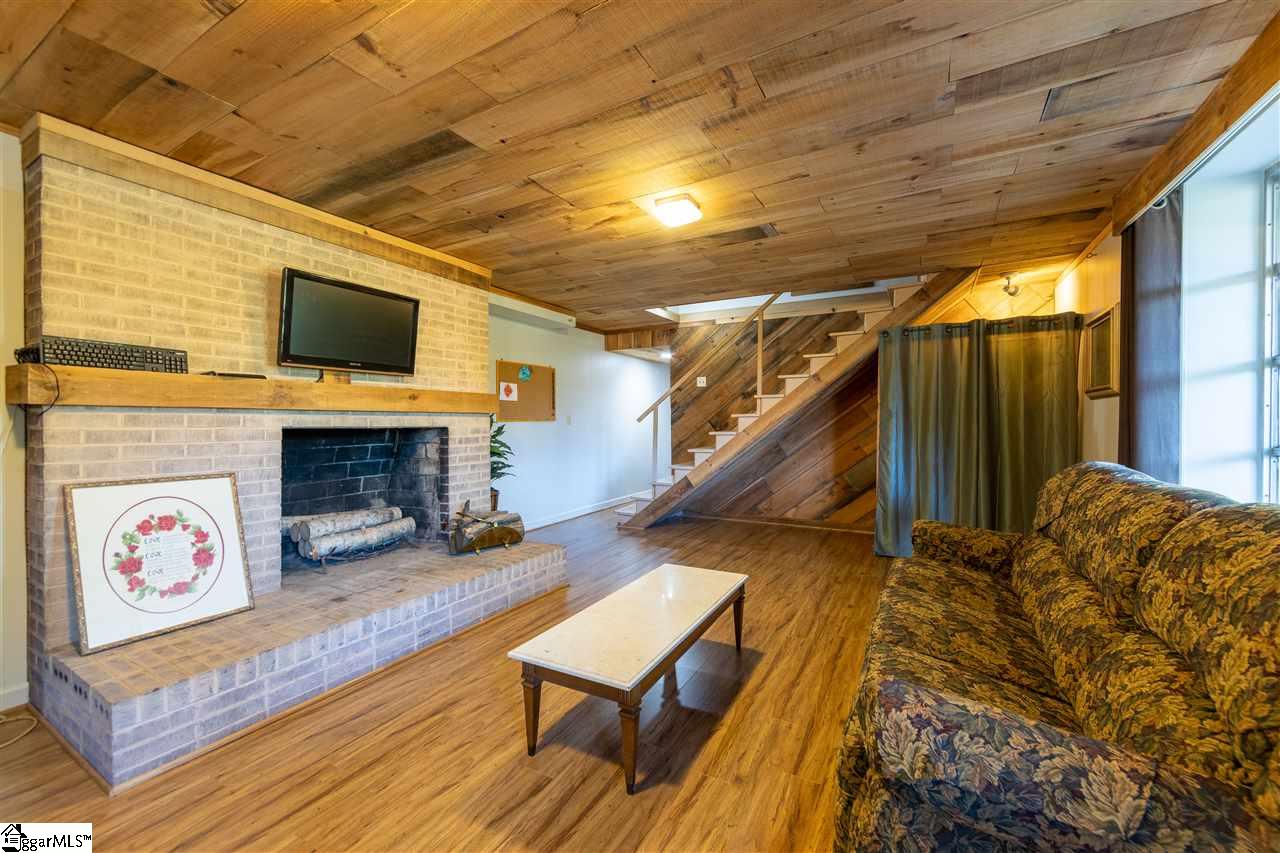 511 North Ford Road Greer, SC 29651 - Photo 20 of 33