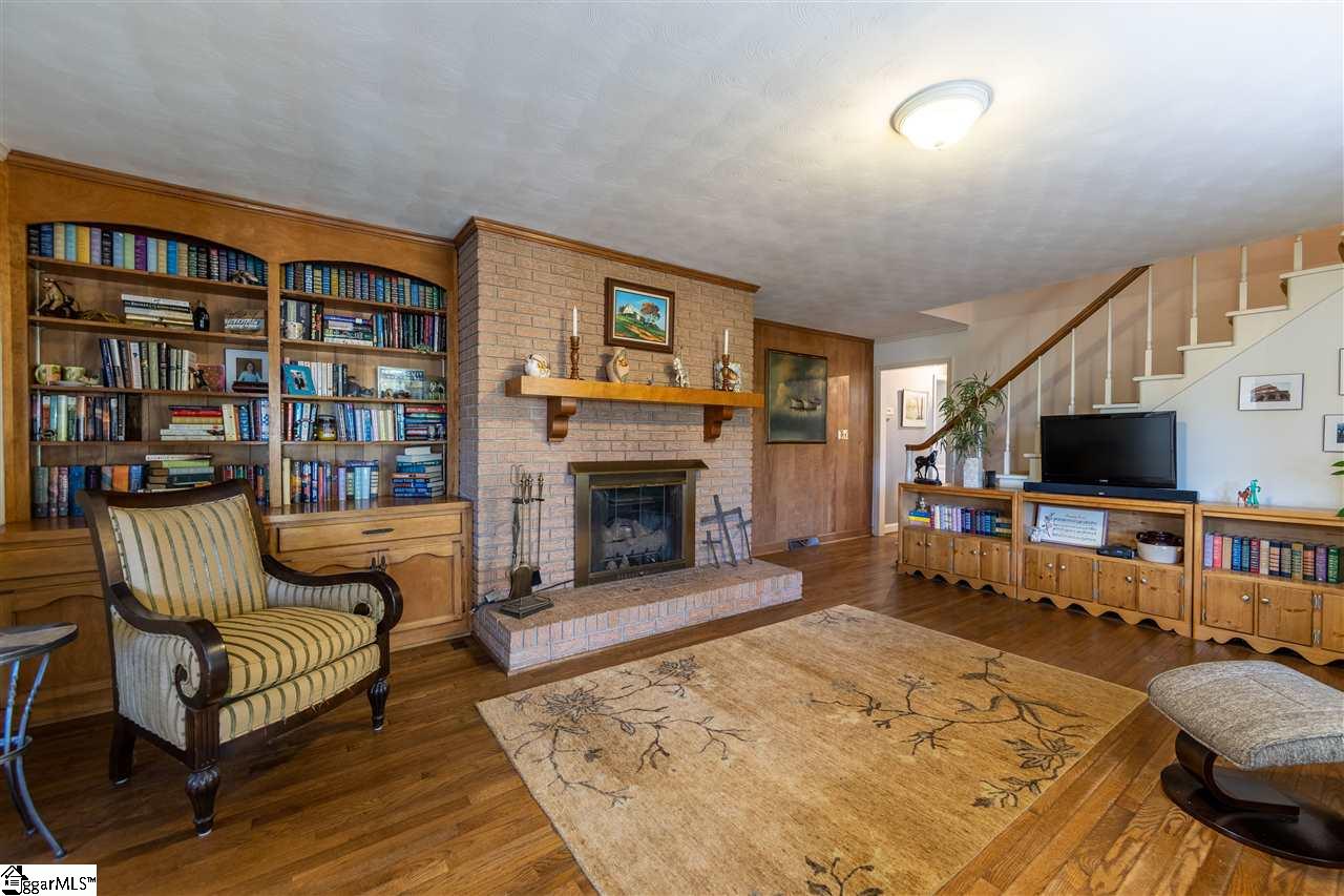 511 North Ford Road Greer, SC 29651 - Photo 7 of 33