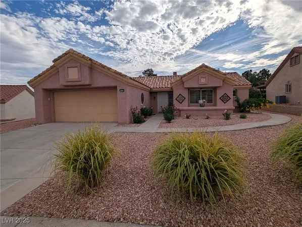 $1,900 | 9729 Buckhorn Drive, Las Vegas, NV 89134