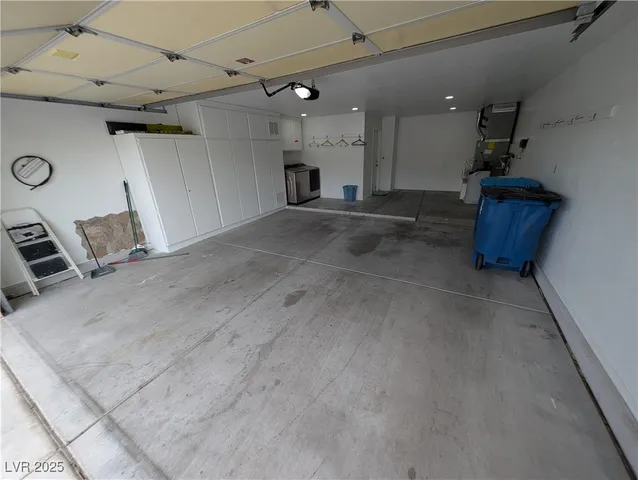 $1,900 | 9729 Buckhorn Drive, Las Vegas, NV 89134