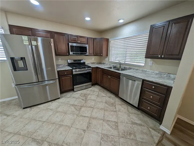 $1,900 | 9729 Buckhorn Drive, Las Vegas, NV 89134