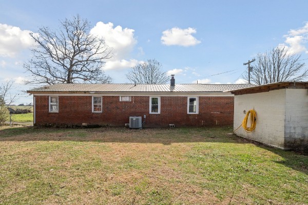 2751 Evins Mill Road Smithville, TN 37166 - Photo 21 of 22