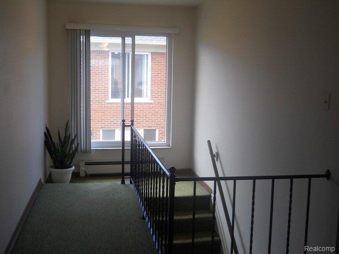 15249 East 9 Mile Road Eastpointe, MI 48021 - Photo 2 of 8 016.JPG