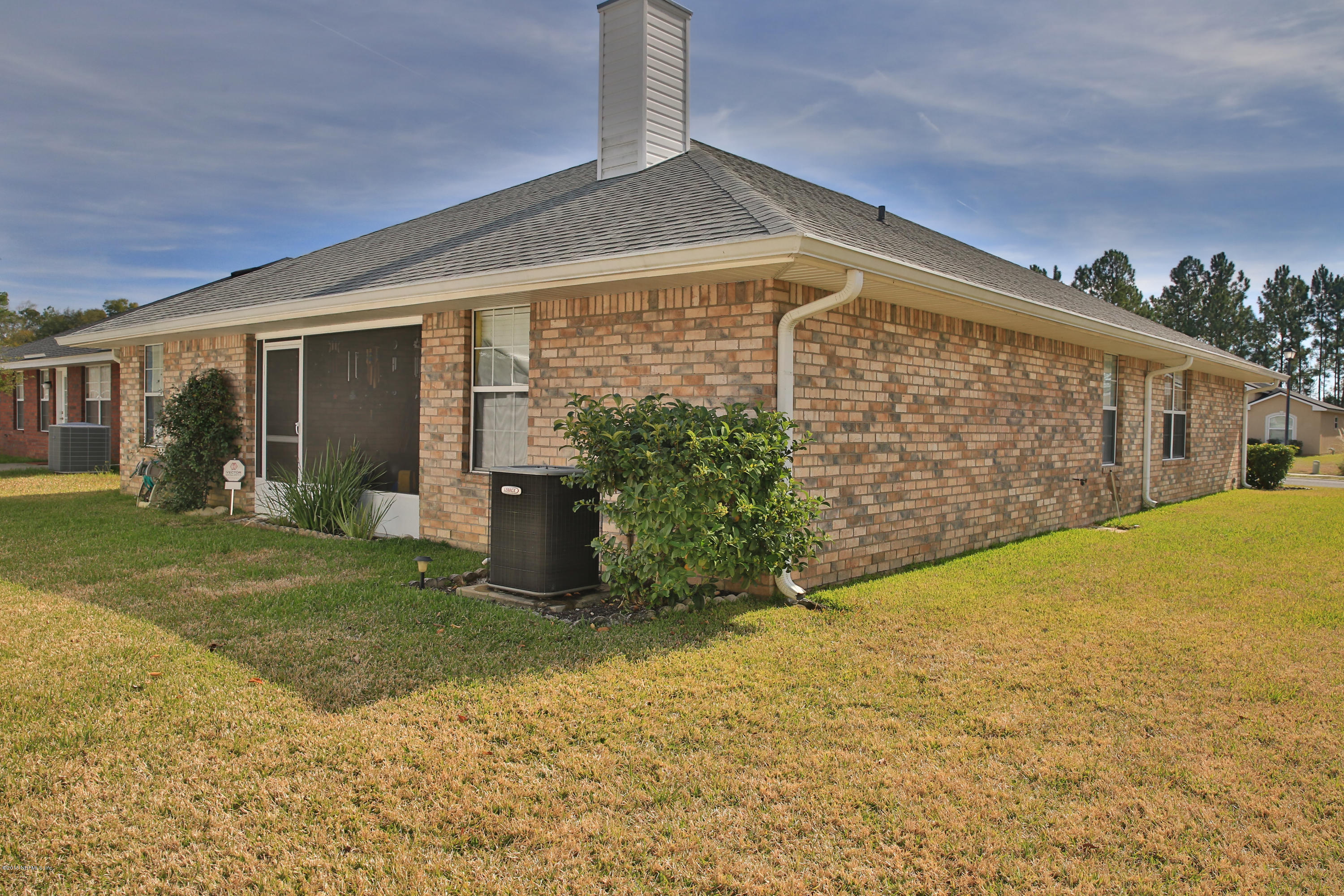 5951 Royalty Road Jacksonville, FL 32254 - Photo 10 of 32 813_3540