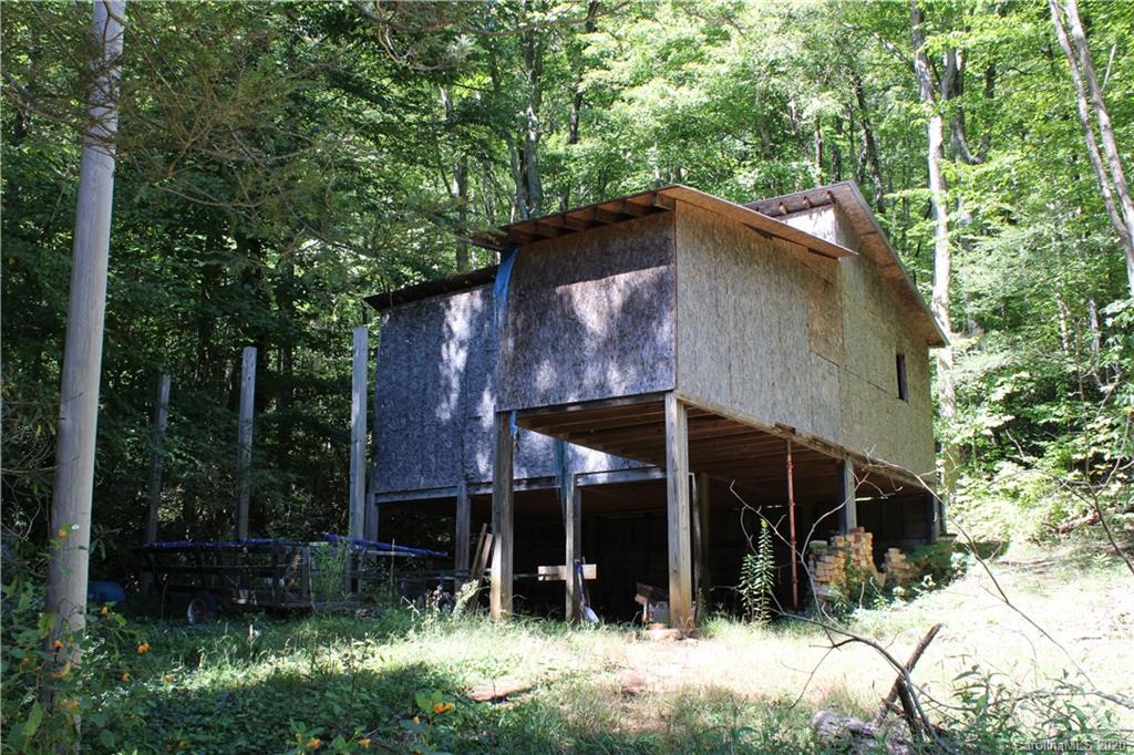 24 Boxturtle Road Candler, NC 28715 - Photo 15 of 32 Gallery Image 15