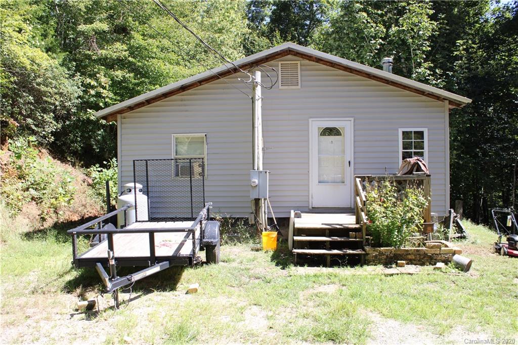 24 Boxturtle Road Candler, NC 28715 - Photo 16 of 32 Gallery Image 16
