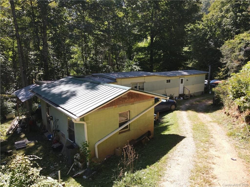 24 Boxturtle Road Candler, NC 28715 - Photo 10 of 32 Gallery Image 10