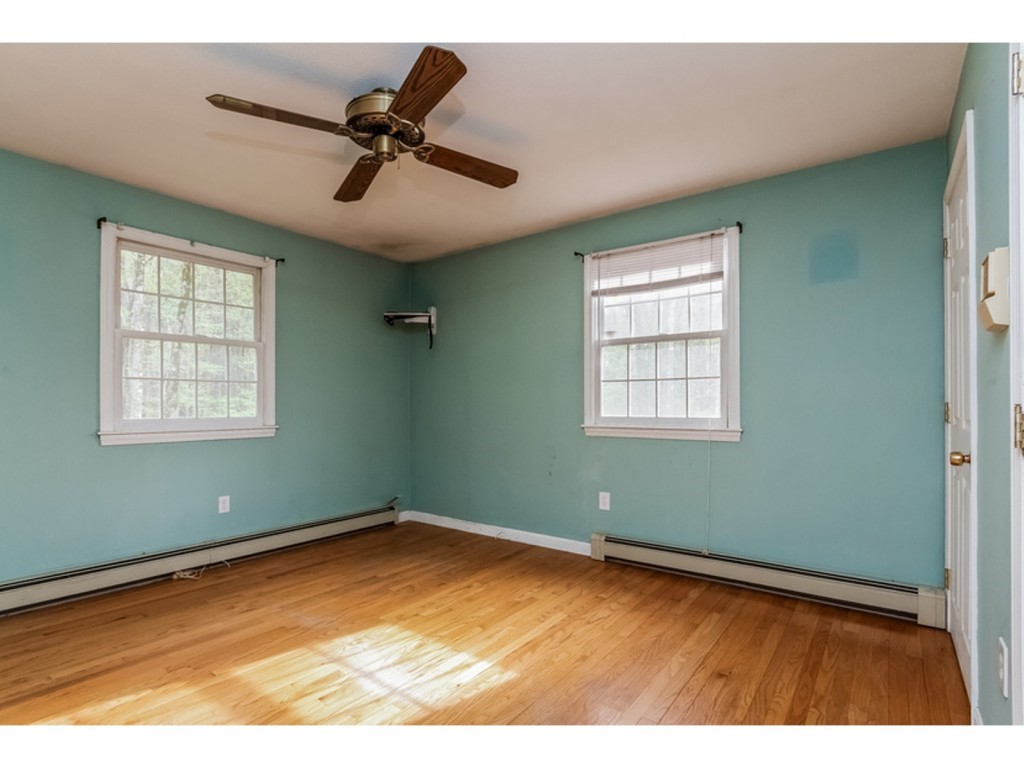 7 Brook Road Litchfield, NH 03052 - Photo 11 of 20 Gallery Image 11
