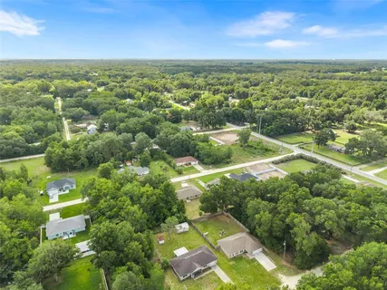$235,000 | 14422 Southeast 27th Court, Summerfield, FL 34491