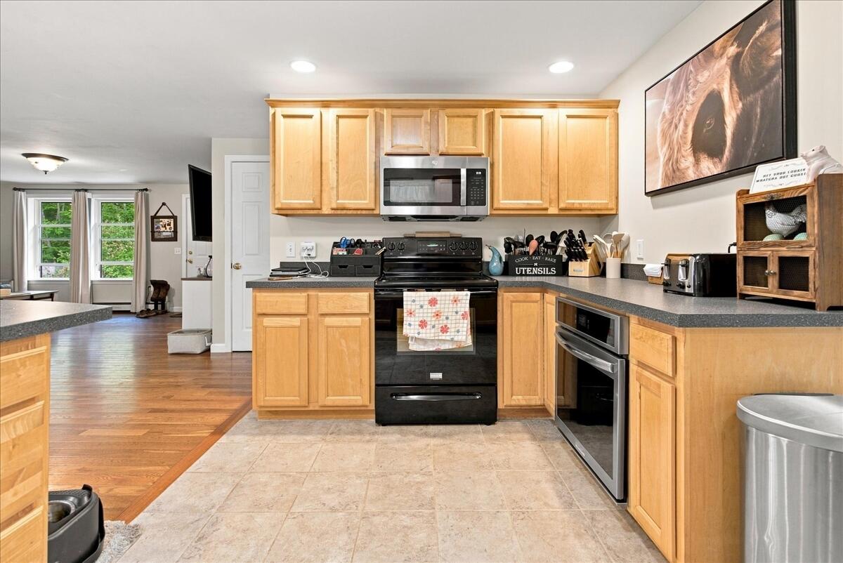 276 Johnson Hill Road Poland, ME 04274 - Photo 31 of 70 42-DSC02121_with_tv