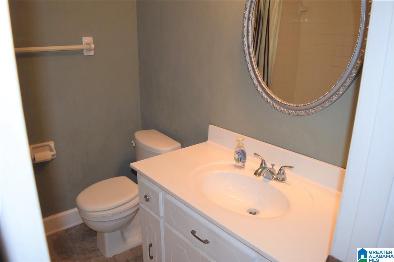 1926 Ridgemont Road Birmingham, AL 35235 - Photo 11 of 20