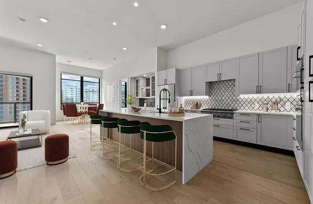 $8,220 | 2620 Maple Avenue, Unit 1105, Dallas, TX 75201