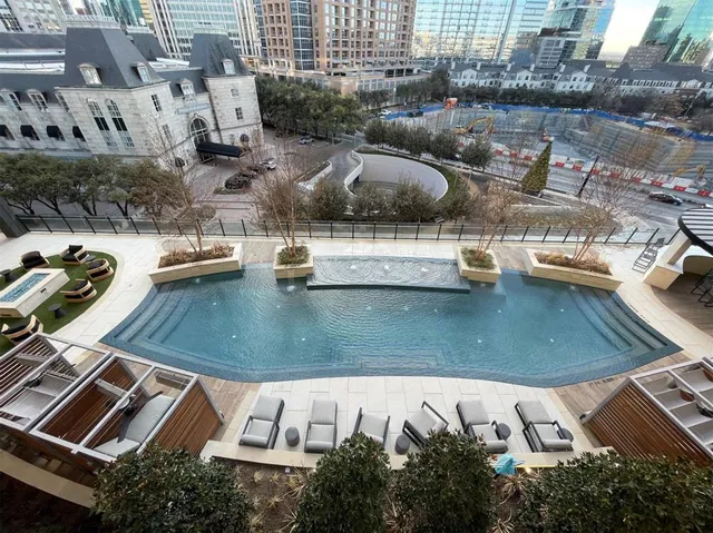 $8,220 | 2620 Maple Avenue, Unit 1105, Dallas, TX 75201