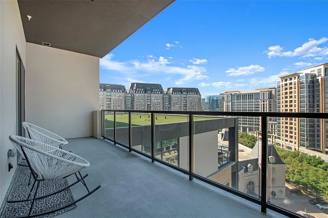 $8,220 | 2620 Maple Avenue, Unit 1105, Dallas, TX 75201