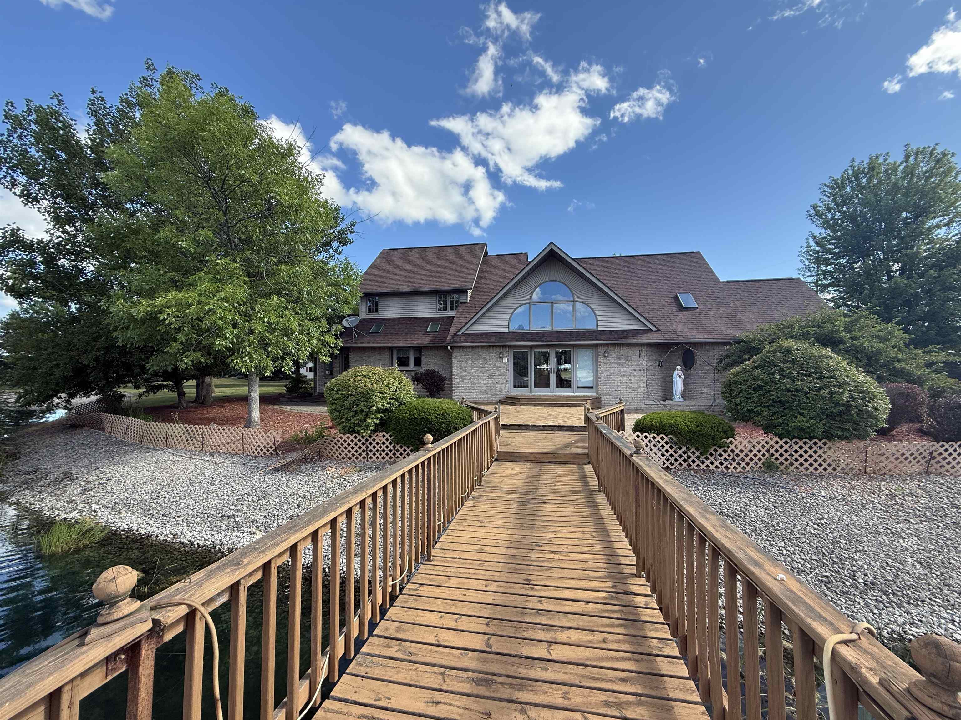 1101 East Beaver Road Kawkawlin, MI 48631 - Photo 4 of 52