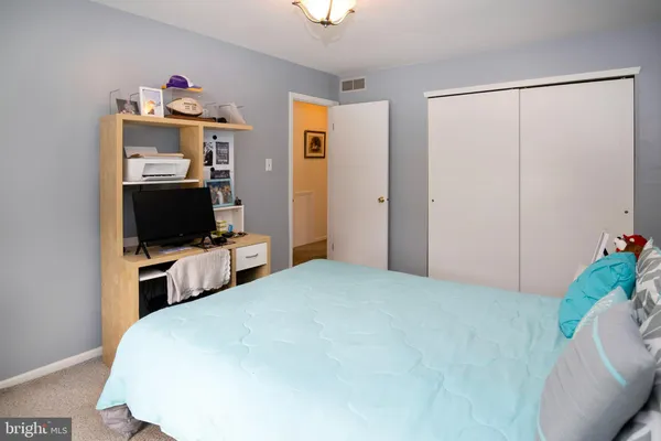 $385,000 | 27 Woodhaven Way, Sicklerville, NJ 08081