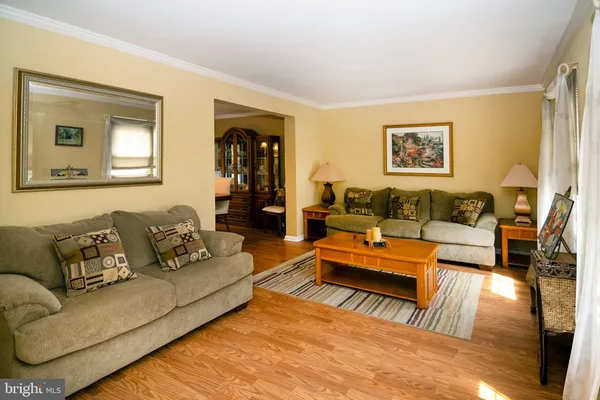 $385,000 | 27 Woodhaven Way, Sicklerville, NJ 08081