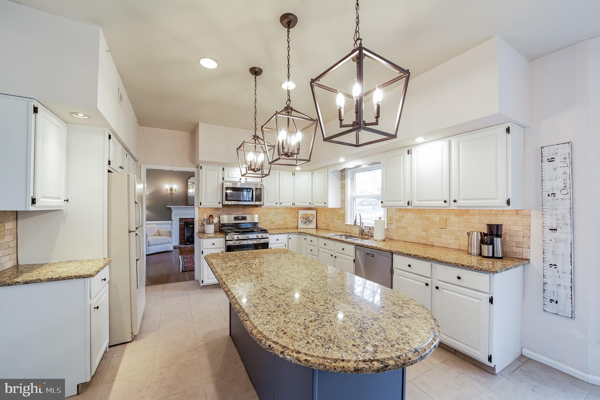 408 Chrislena Lane West Chester, PA 19380 - Photo 12 of 43