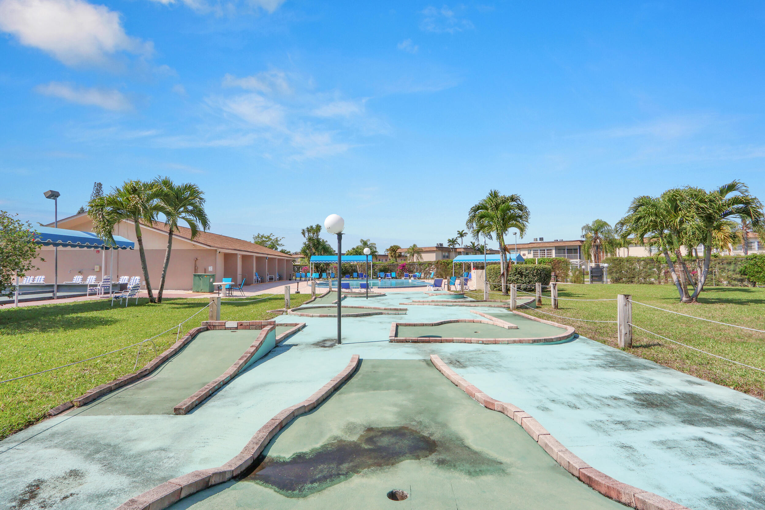502 Davis Road, Unit 12 Palm Springs, FL 33461 - Photo 21 of 23 Mini Golf