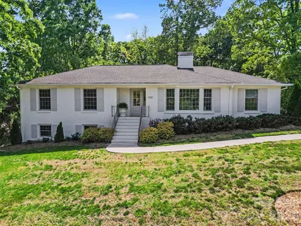 $1,290,000 | 7010 Terrace Drive, Charlotte, NC 28211